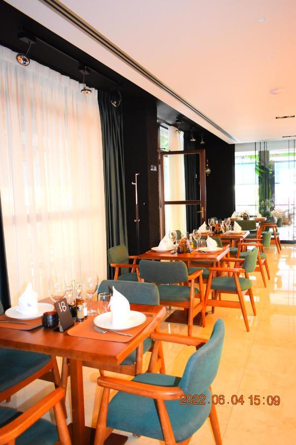 Carpe Diem Apartments-Hotel Shengjin Exterior photo